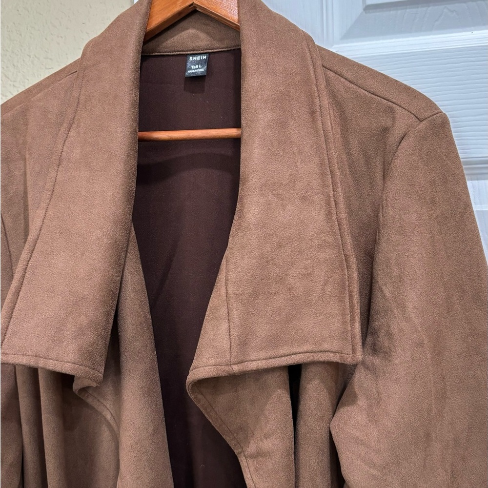 Light faux suede oversized jacket, sz lg.